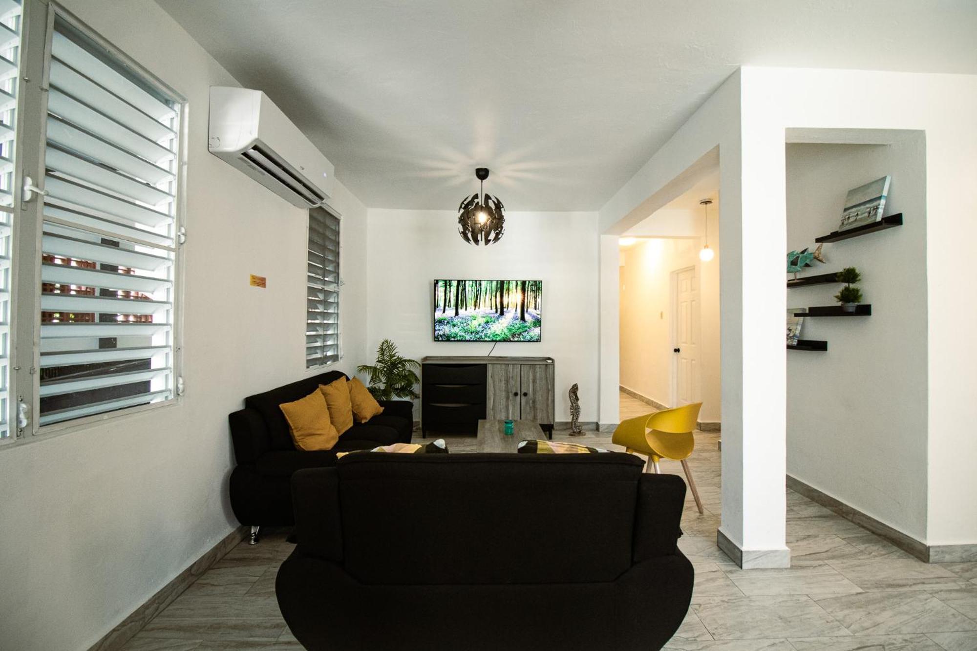 Entire Vacation Home In San Juan - Fits 10 Экстерьер фото